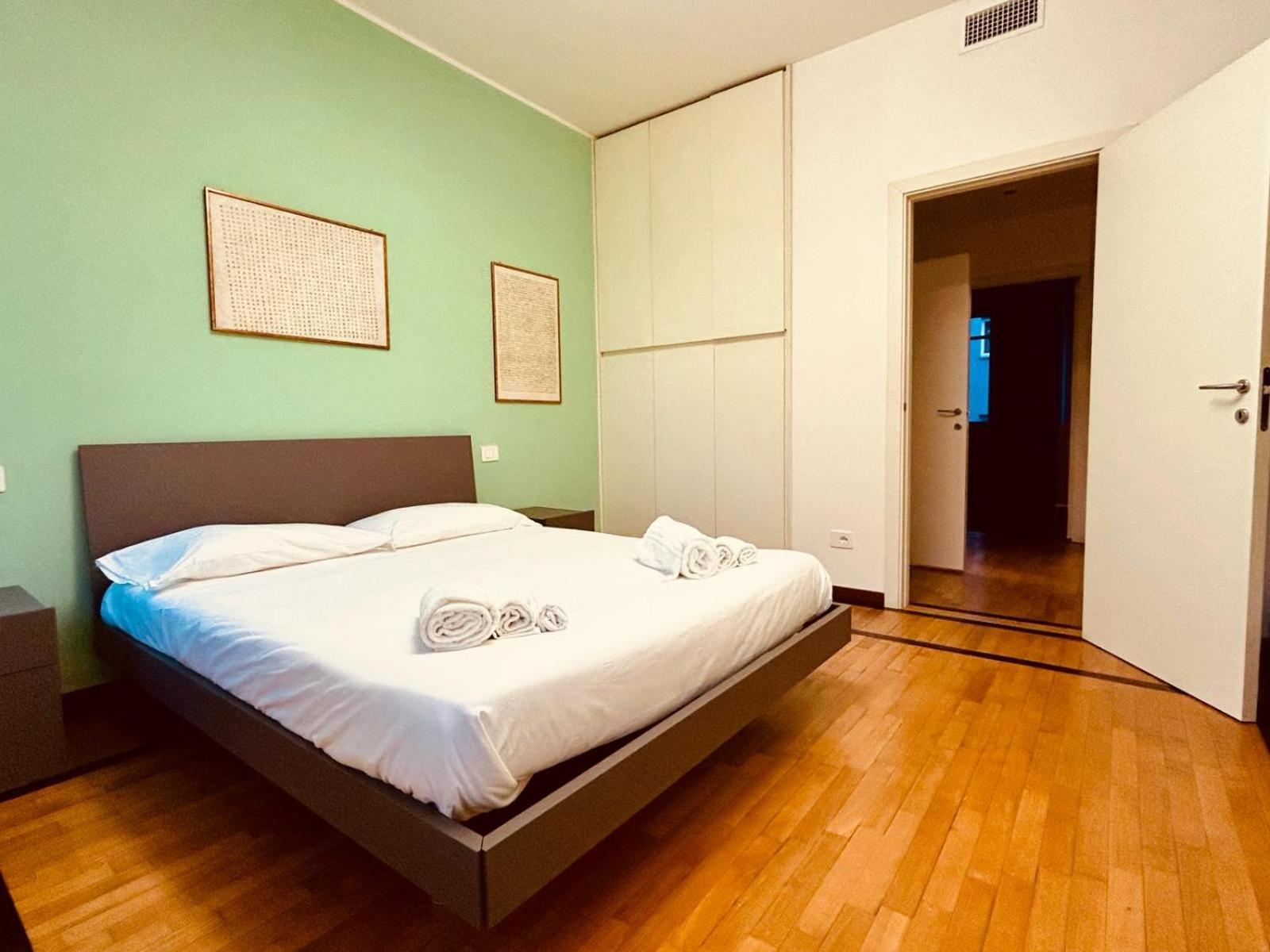 Апартаменты Kibilu - Via Medaglie D'Oro Centro Citta Con Parcheggio Варезе Экстерьер фото